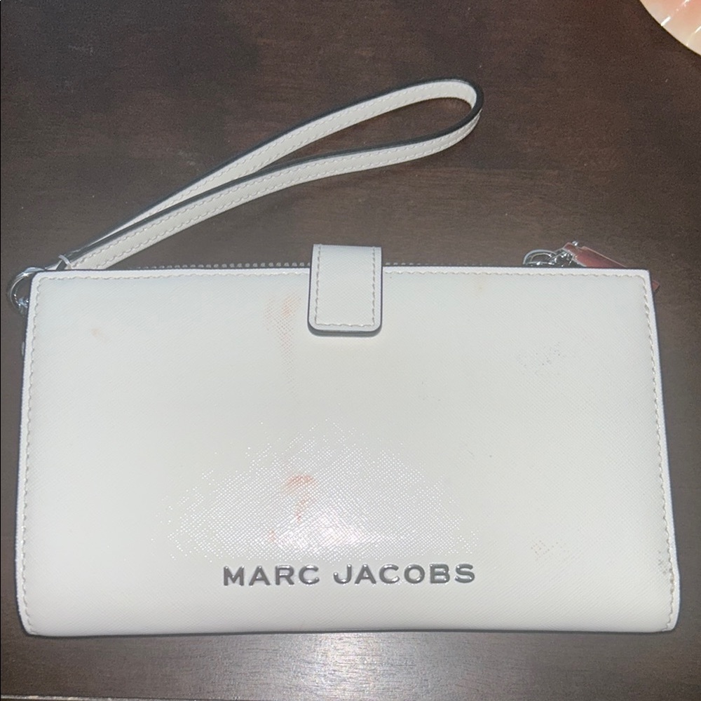 Marc Jacobs Cream Wristlet